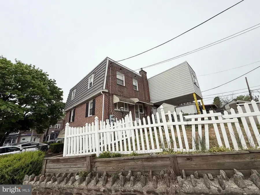 401 N Springfield Rd, Clifton Heights, PA 19018 - #3
