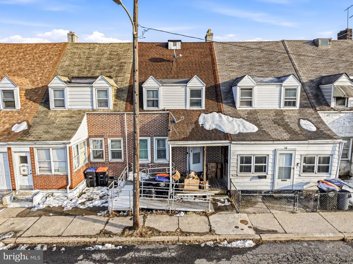 1211 Hancock St, Chester, PA 19013 - #1