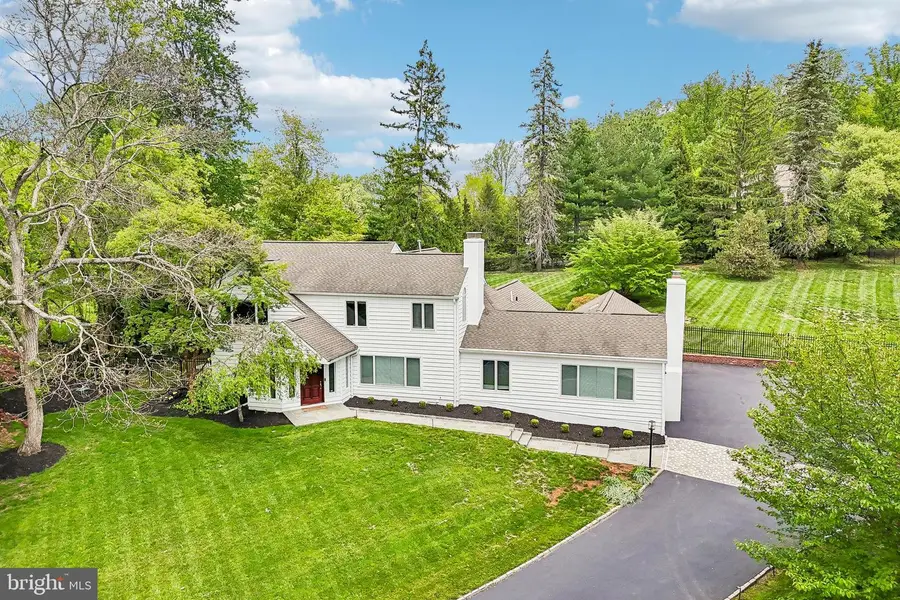 38 Dunminning Rd, Newtown Square, PA 19073 - #2