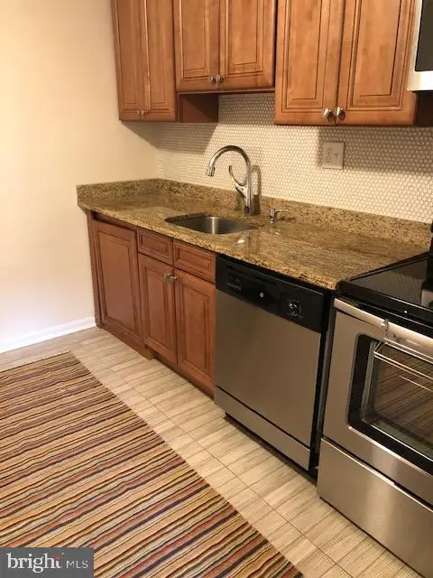 400 Glendale Rd #32c, Havertown, PA 19083 - #2