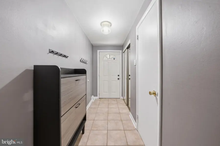 134 Crum Creek Dr, Woodlyn, PA 19094 - #3