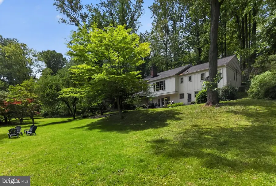 8 N Longpoint Lane, Rose Valley, PA 19063 - #3