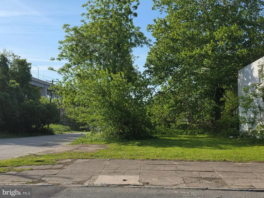 1901 W 3rd St, Chester, PA 19013 - #2