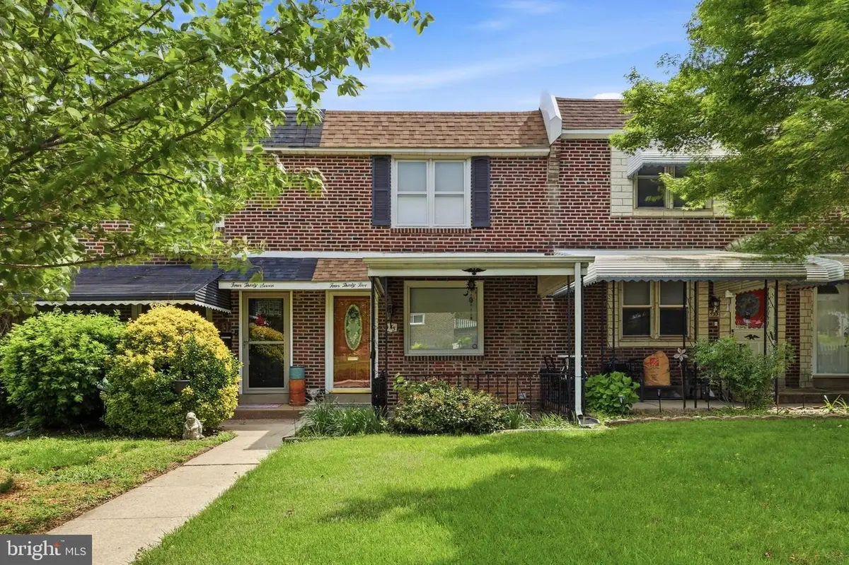435 Seven Oaks Dr, Clifton Heights, PA 19018 - #1