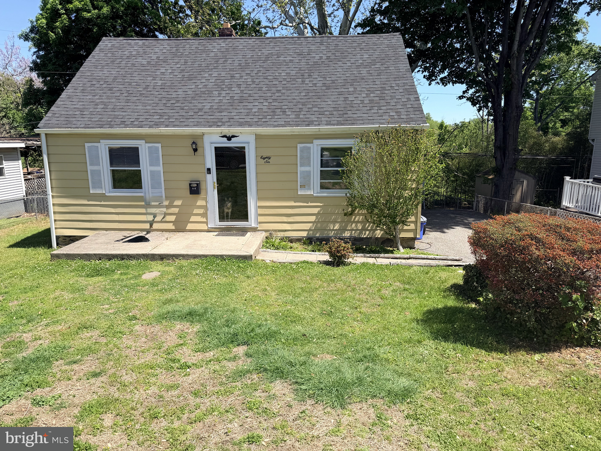 86 Mildred Ln, Aston, PA 19014 - #1