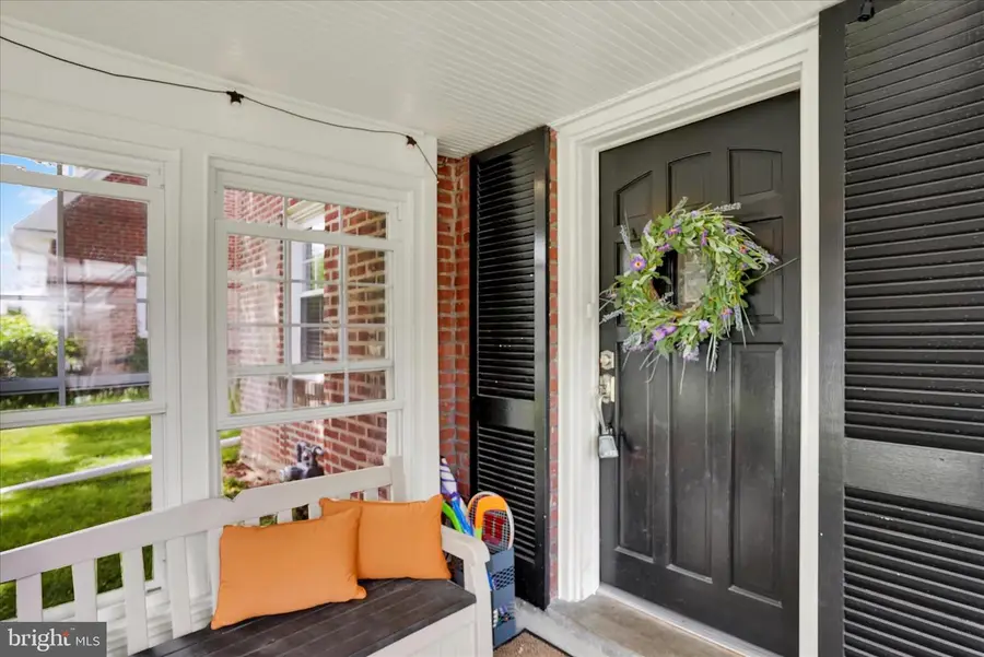 605 Willowbrook Rd, Havertown, PA 19083 - #3