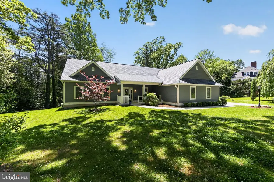 10 E Brookhaven Rd, Wallingford, PA 19086 - #2