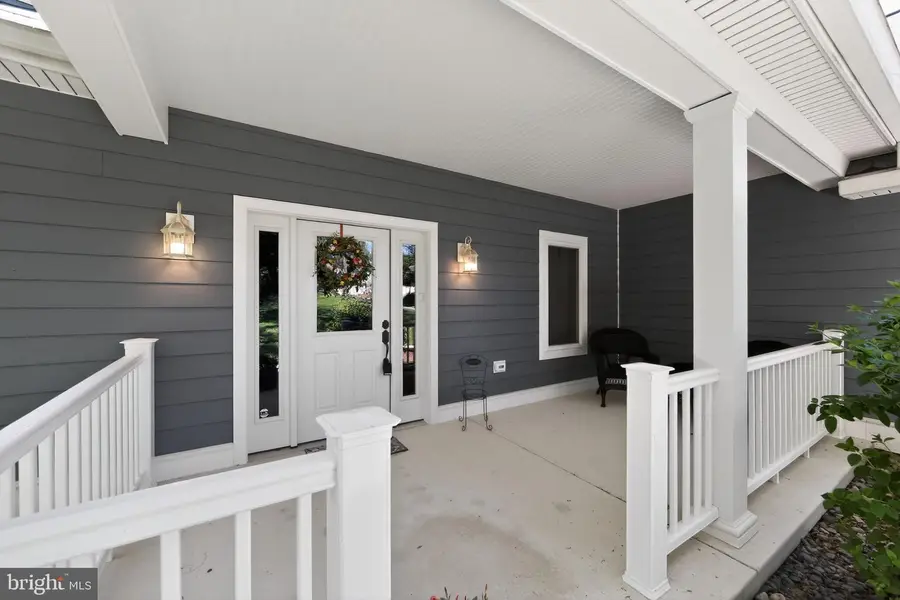 10 E Brookhaven Rd, Wallingford, PA 19086 - #3