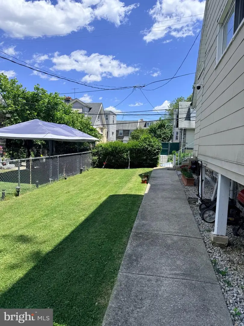 106 Ashby Rd, Upper Darby, PA 19082 - #2
