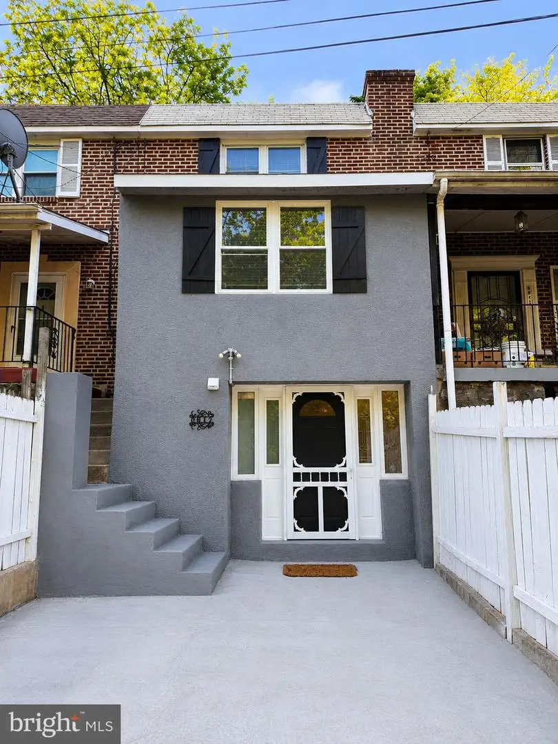 6617 Church Ln, Upper Darby, PA 19082 - #1