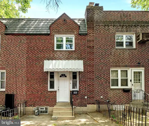 585 Snowden Rd, UPPER DARBY, PA 19082