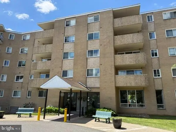 801 S Chester Rd #316, SWARTHMORE, PA 19081