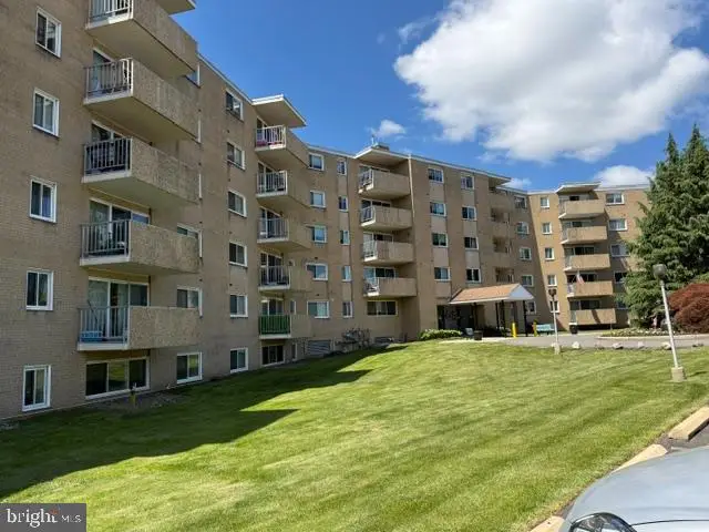 801 S Chester Rd #316, Swarthmore, PA 19081 - #2