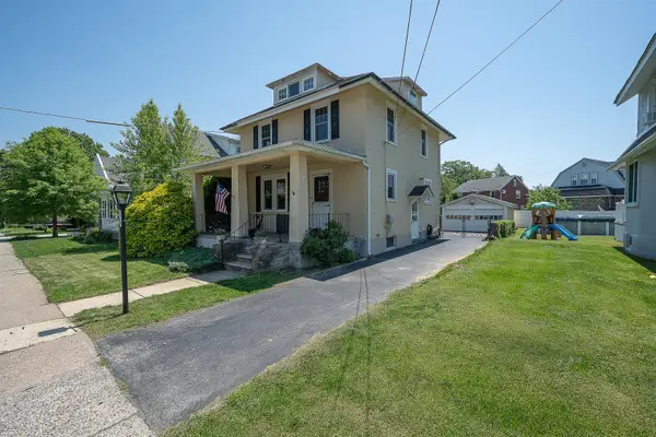 219 Oxford Rd, HAVERTOWN, PA 19083