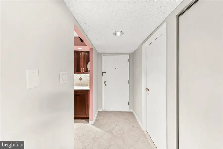 800 Avondale Rd #3k, Wallingford, PA 19086 - #3