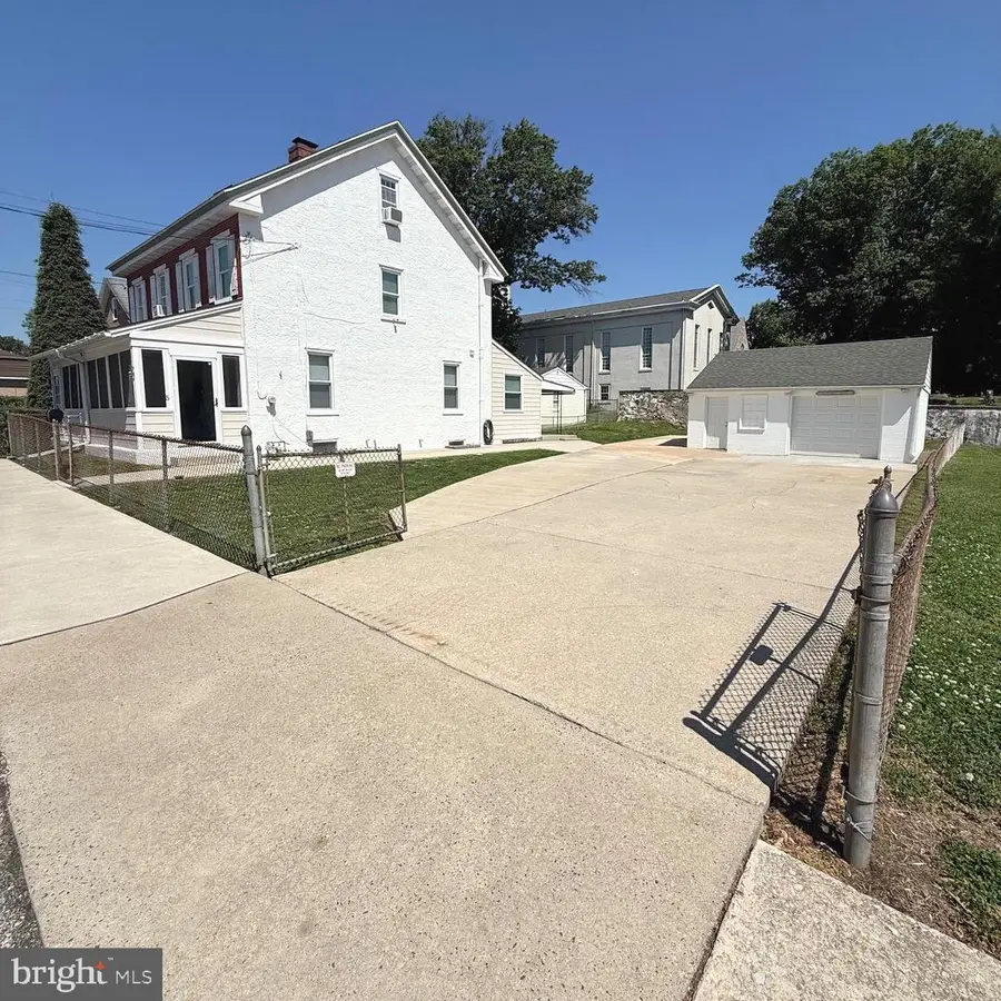 5 3rd St, Brookhaven, PA 19015 - #2
