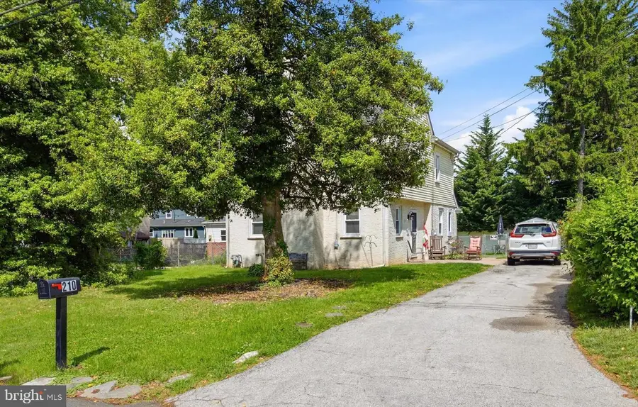 210 3rd Ave, Newtown Square, PA 19073 - #2