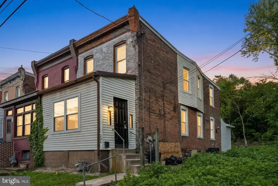 236 Mill St, Darby, PA 19023 - #3