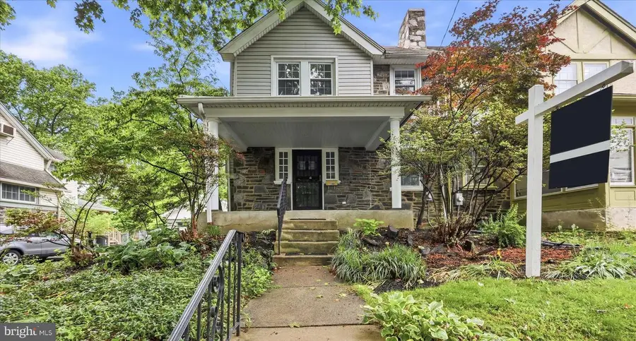 7208 Hilltop Rd, Upper Darby, PA 19082 - #2
