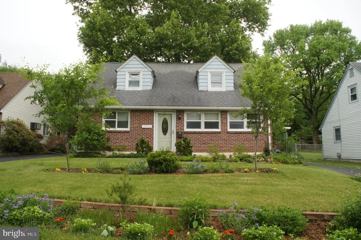 2407 Secane Rd, Secane, PA 19018 - #1