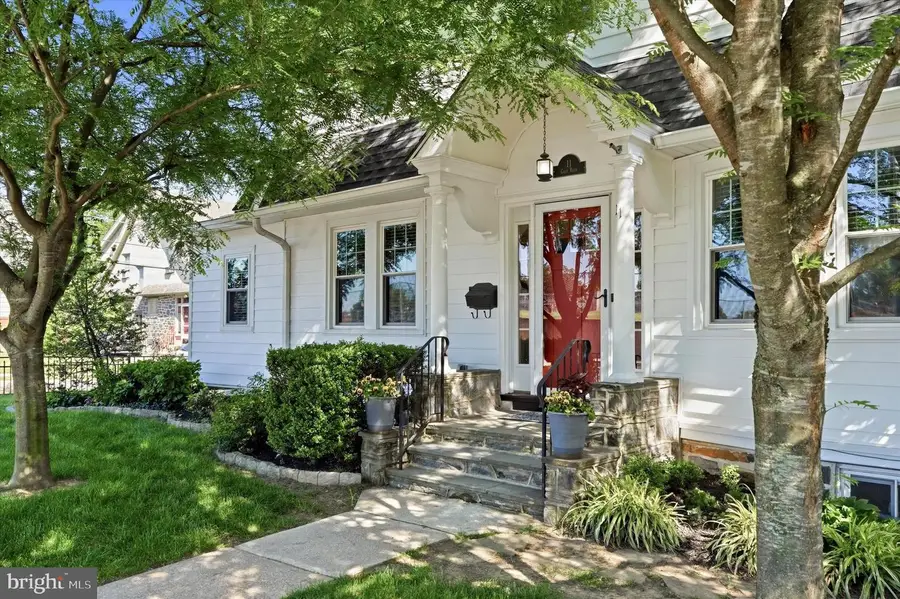 11 Golf Rd, Havertown, PA 19083 - #3