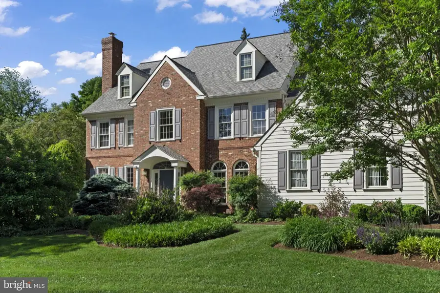 309 Durham Dr, Villanova, PA 19085 - #2