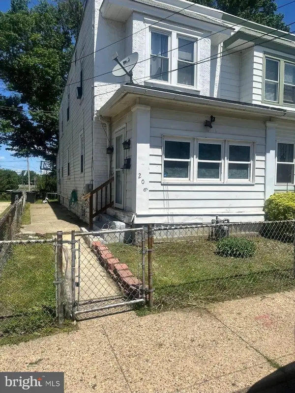 206 Harvey Ave, MARCUS HOOK, PA 19061