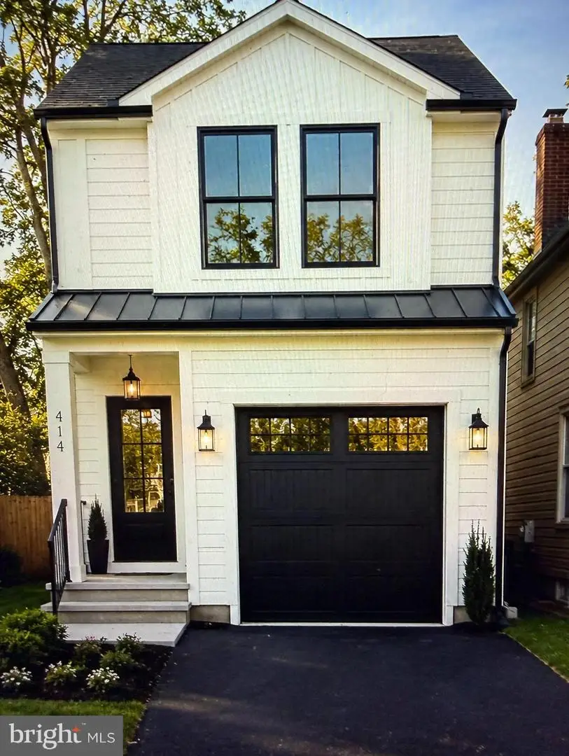 21 Ridley Dr, Wallingford, PA 19086 - #2