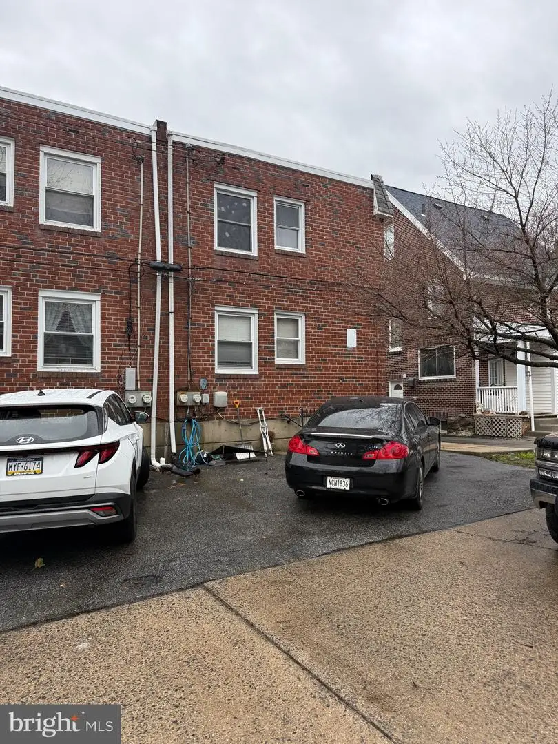 2407 Marshall Rd, Drexel Hill, PA 19026 - #3