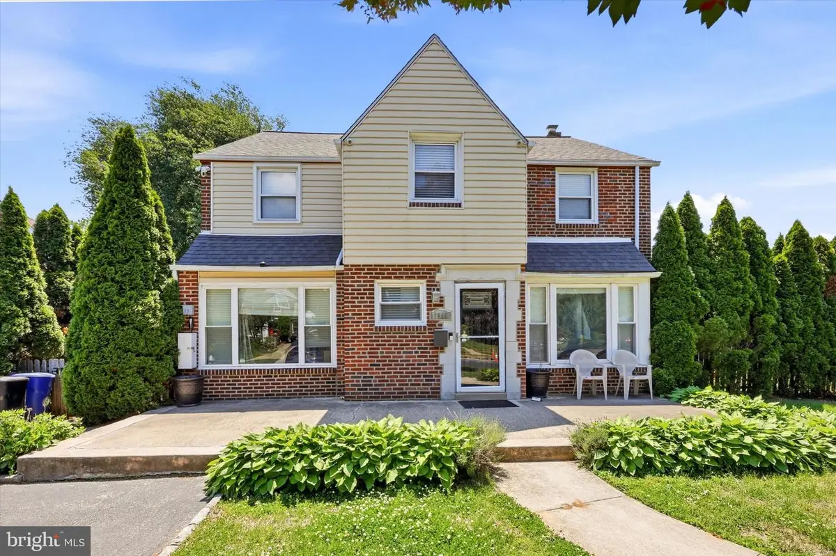 1646 Surrey Ln, Havertown, PA 19083 - #1