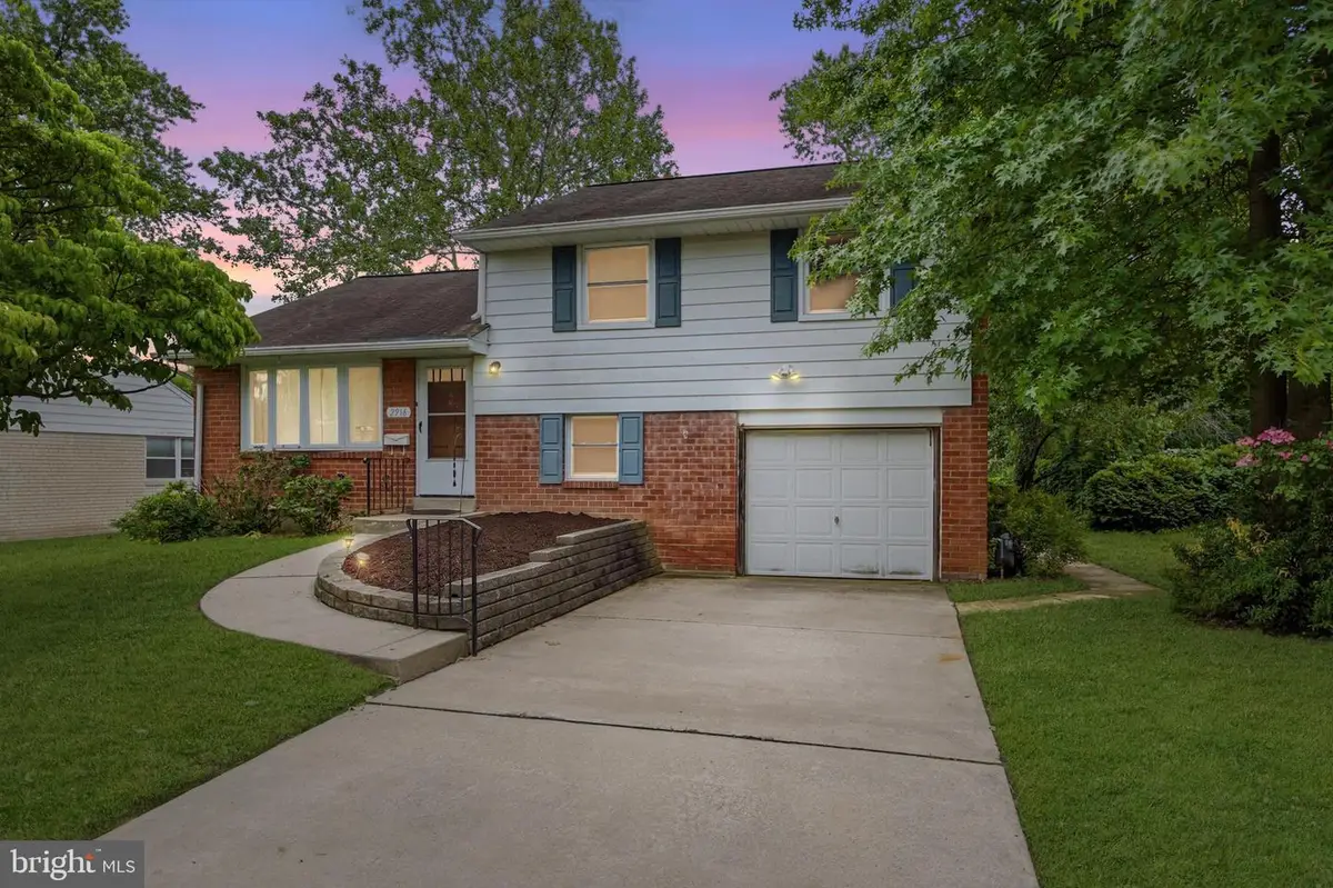 2916 Larkspur Ln, Secane, PA 19018 - #1