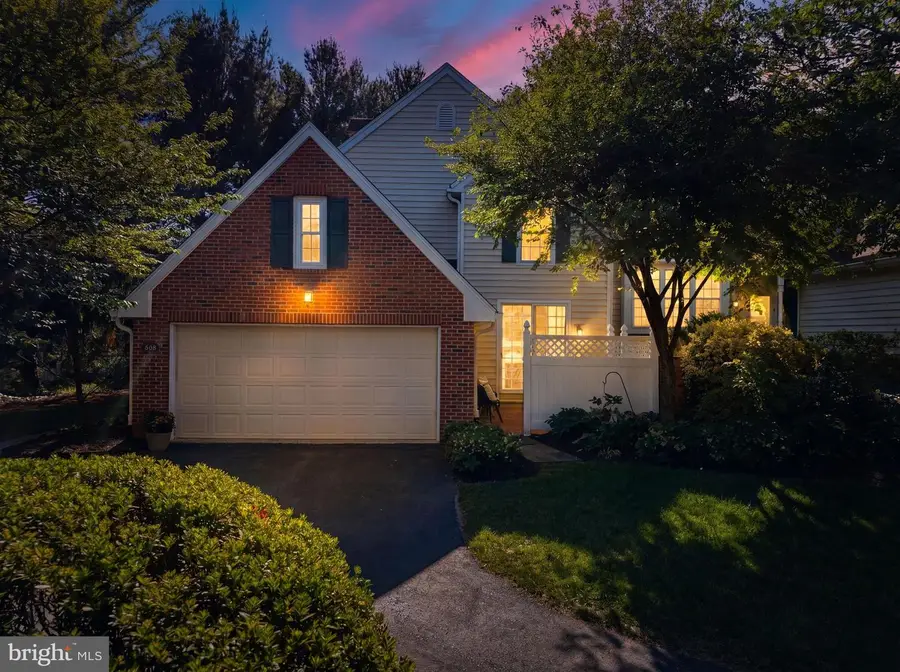 607 Rockbourne Mills Ct, Wallingford, PA 19086 - #2