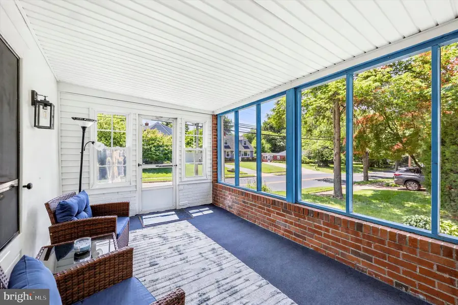 409 Michigan Ave, Swarthmore, PA 19081 - #3