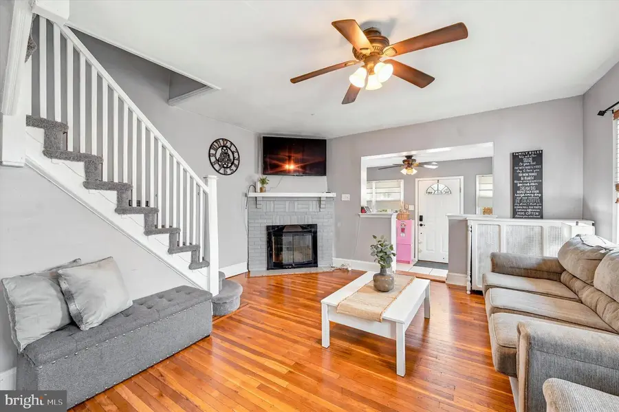 1210 Harding Dr, Havertown, PA 19083 - #3