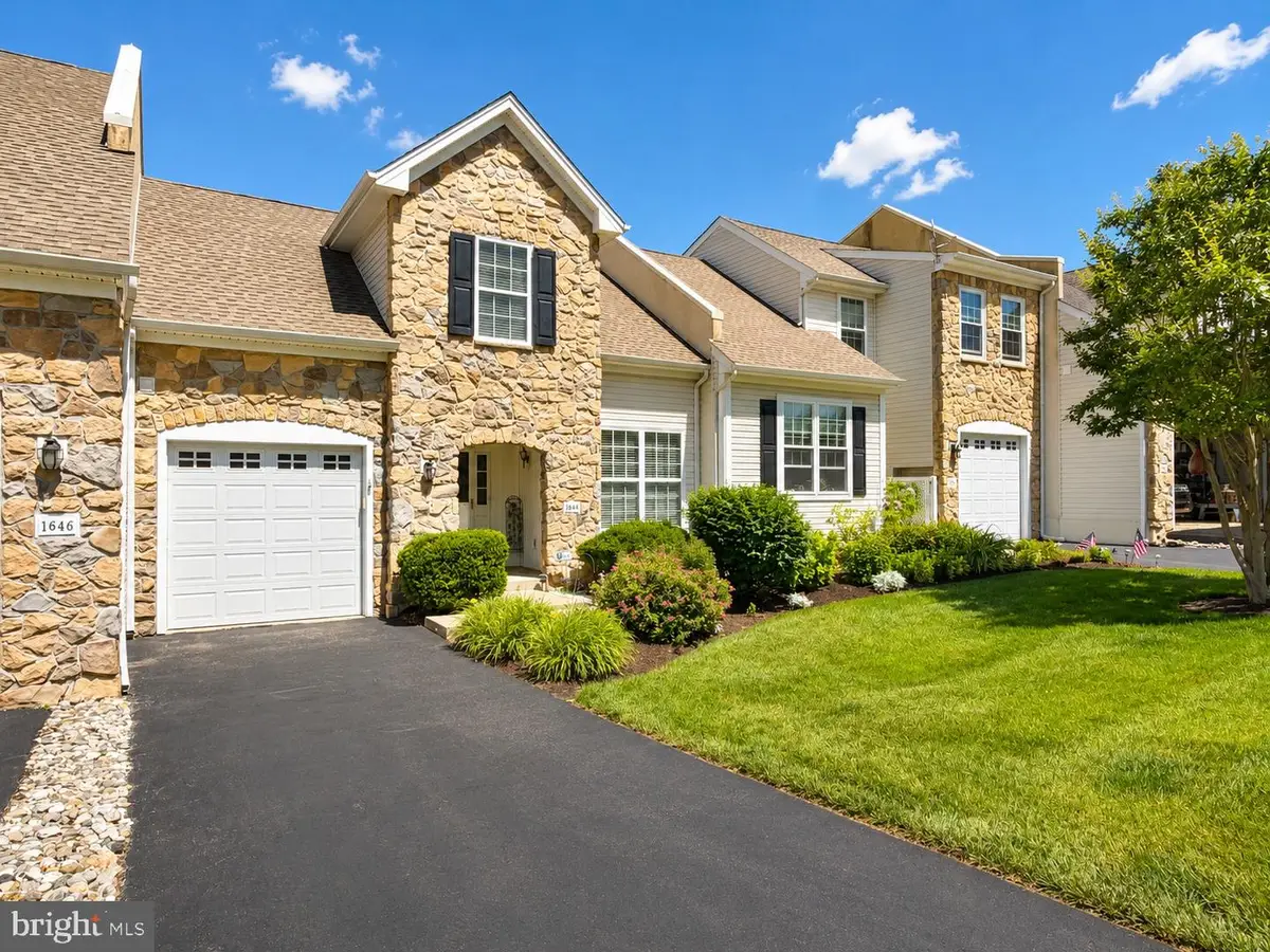 1648 Parkview Ct, Garnet Valley, PA 19060 - #1