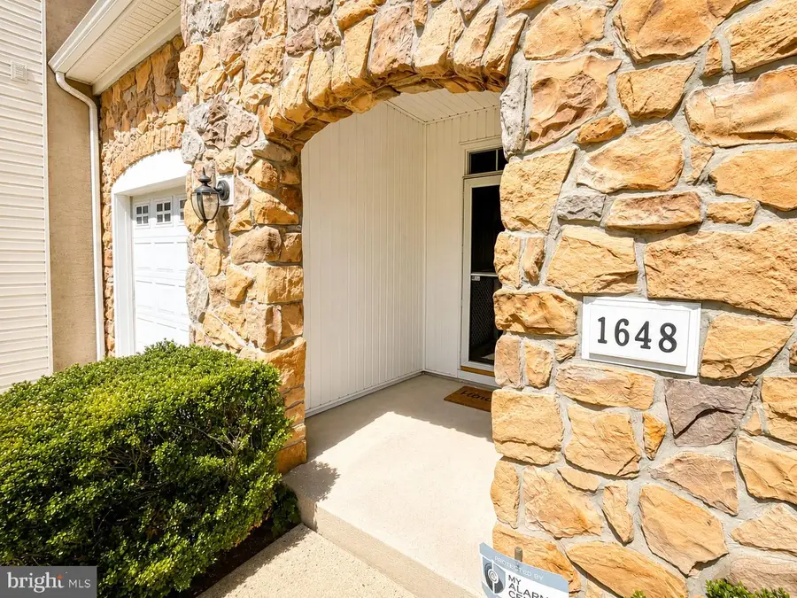 1648 Parkview Ct, Garnet Valley, PA 19060 - #2