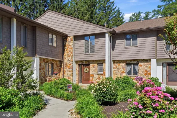11 Eagleview Dr #11, NEWTOWN SQUARE, PA 19073