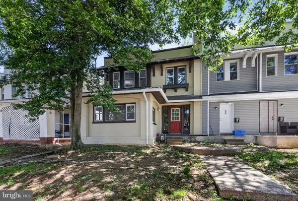 37 E Mowry St, CHESTER, PA 19013