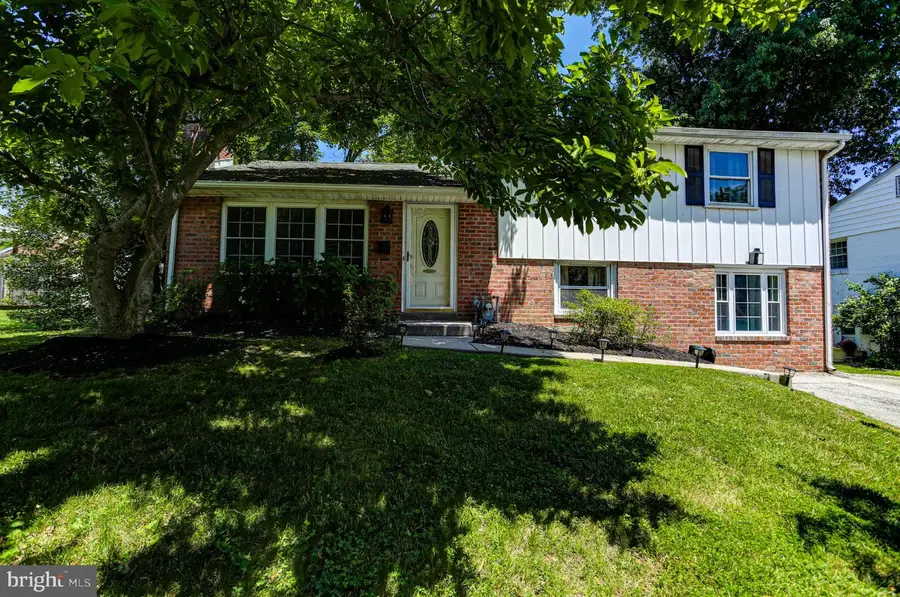 125 W Thomson Ave, Springfield, PA 19064 - #3