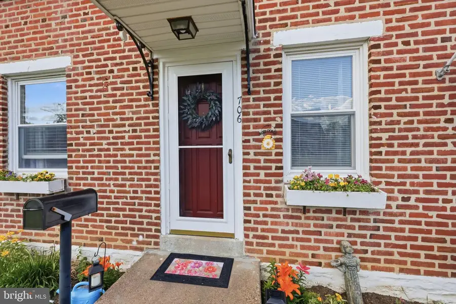 706 Colwell Rd, Swarthmore, PA 19081 - #3