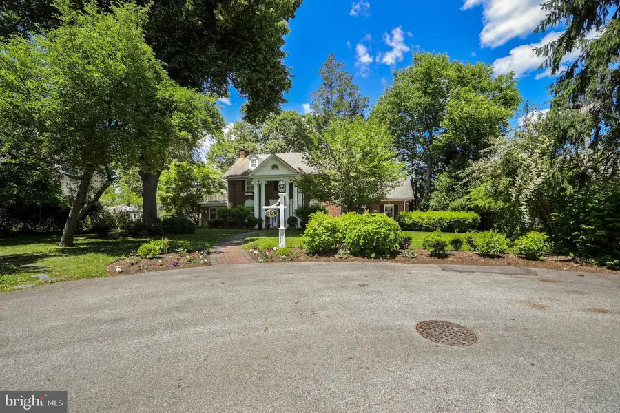 15 Crest Ln, Swarthmore, PA 19081 - #2