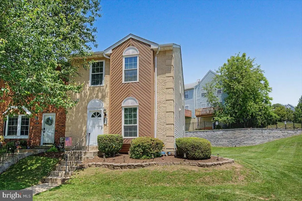 420 Cedarcrest Ln, Upper Chichester, PA 19014 - #1