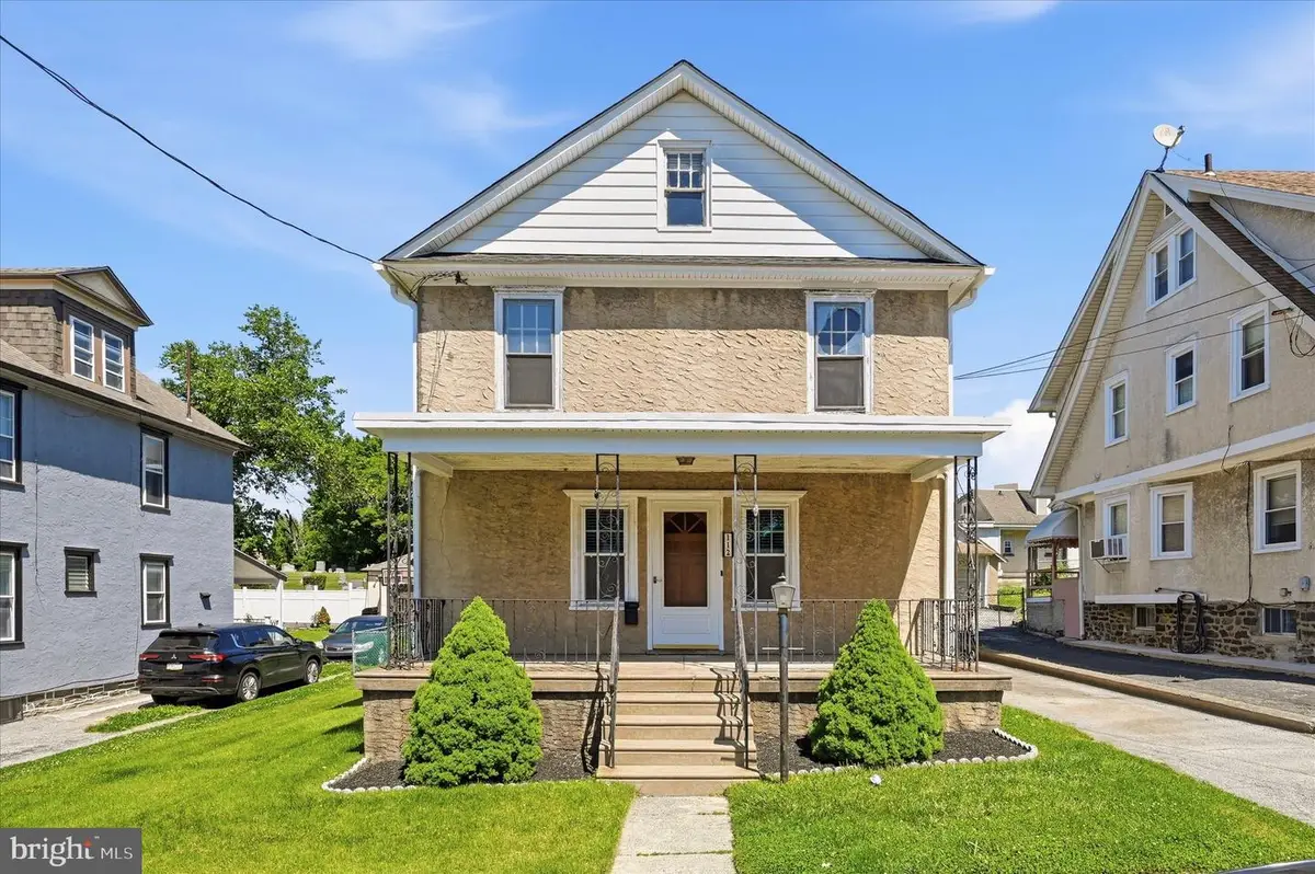 112 Ardmore Ave, Upper Darby, PA 19082 - #1