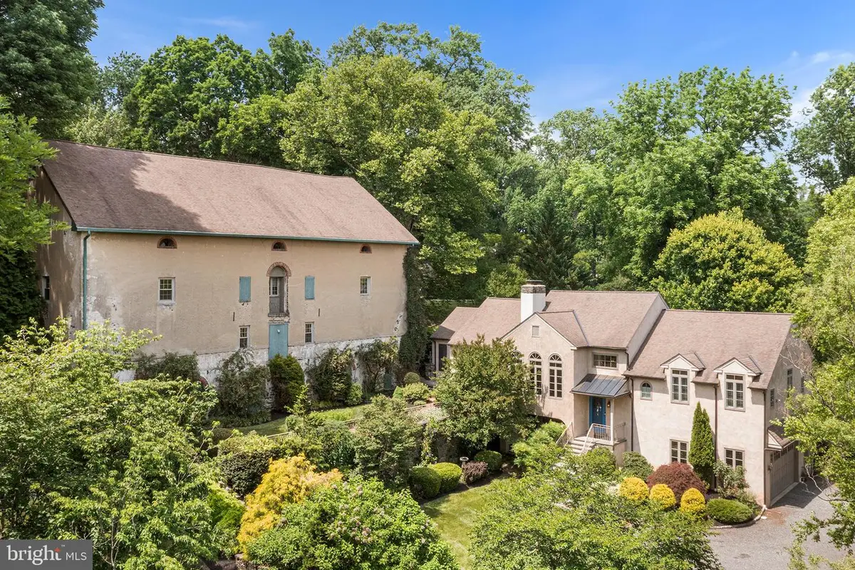 2 Todmorden Ln, Rose Valley, PA 19086 - #1