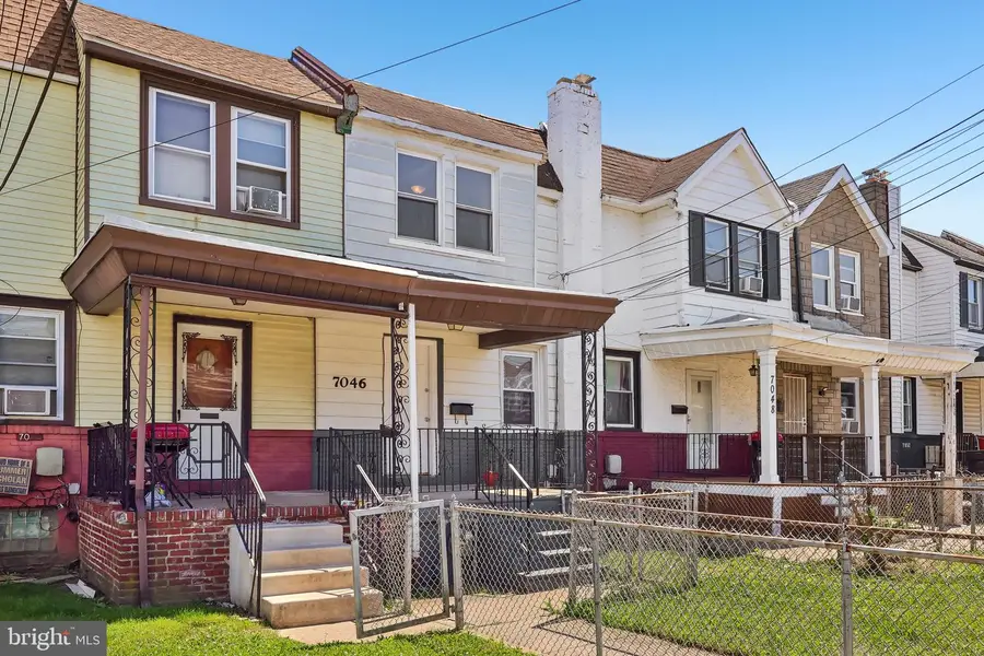 7046 Clover Ln, Upper Darby, PA 19082 - #2