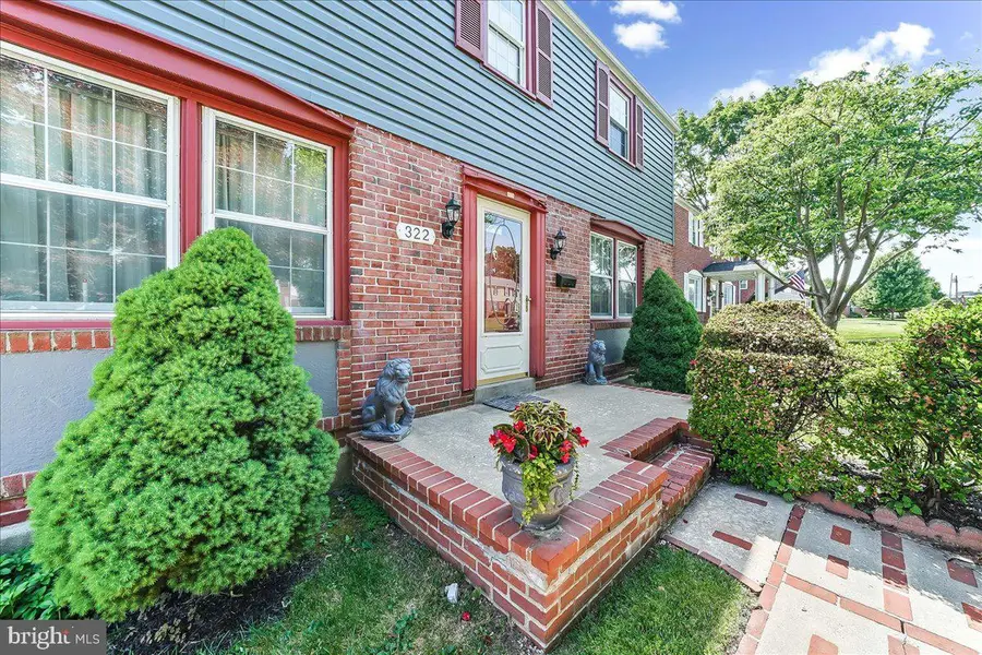 322 Twin Oaks Dr, Havertown, PA 19083 - #3