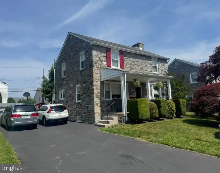 911 Shadeland Ave, Drexel Hill, PA 19026 - #3