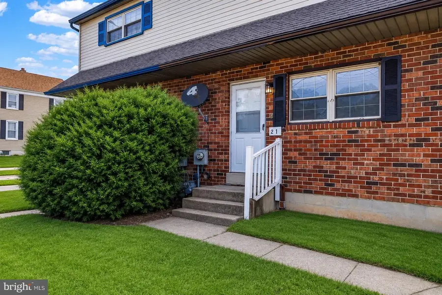 21 Upland Rd, Brookhaven, PA 19015 - #3
