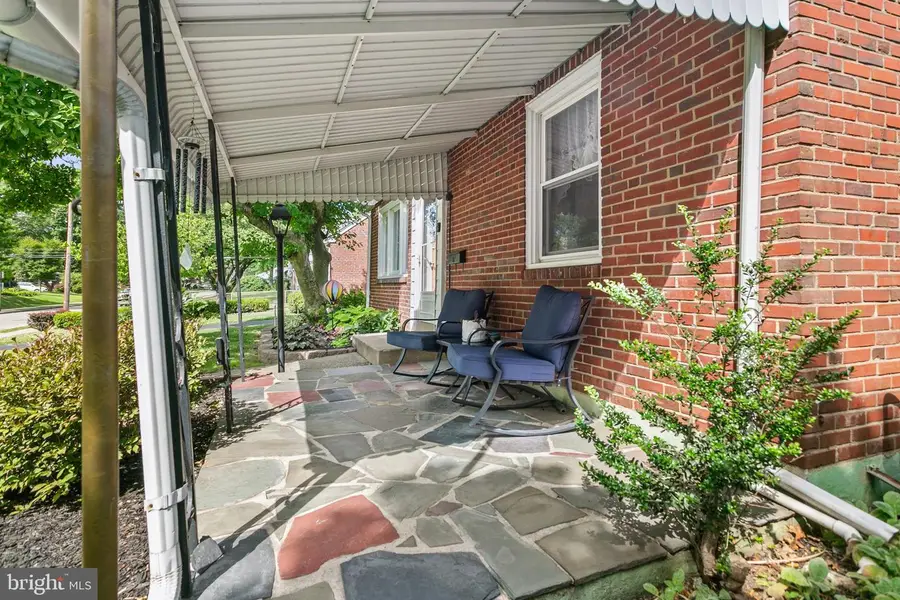 117 W Wayne Ave, Aldan, PA 19018 - #3