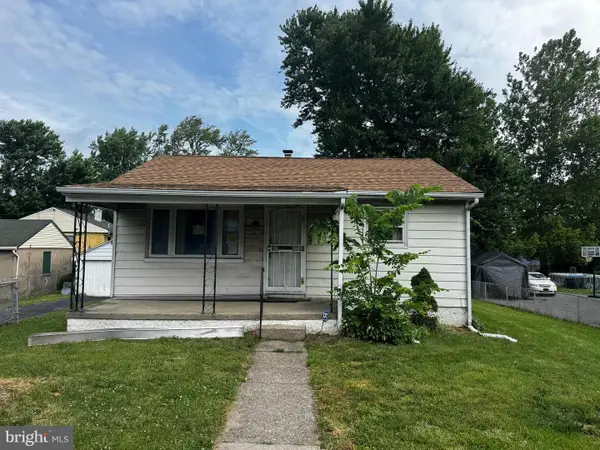 2426 Bethel Rd, CHESTER, PA 19013